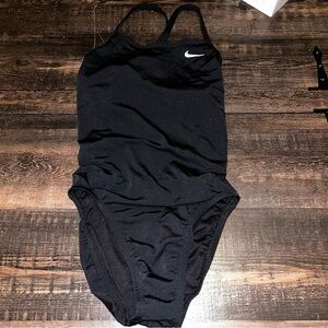 Nike Hydrastrong Solid Racerback Low Leg One Piece Womens Swimsuit Sz 30 RARE